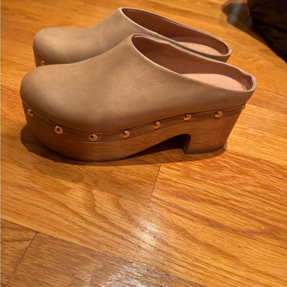 Free People Tan Mules with Gold Studs